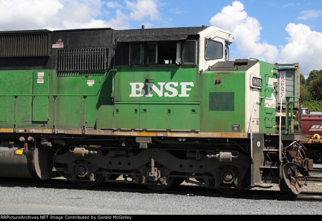 BNSF 1403